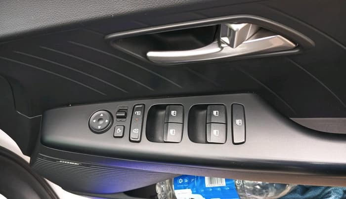 2023 Hyundai Verna SX (O) 1.5 TURBO PETROL DCT, Petrol, Automatic, 19,486 km, interior