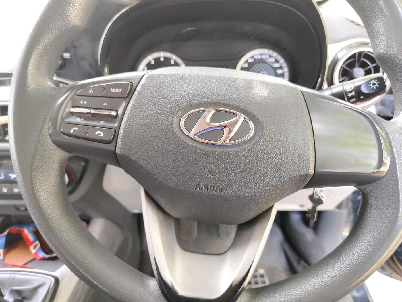 2020 Hyundai GRAND I10 NIOS SPORTZ 1.2 KAPPA VTVT CNG, CNG, Manual, 78,262 km, interior