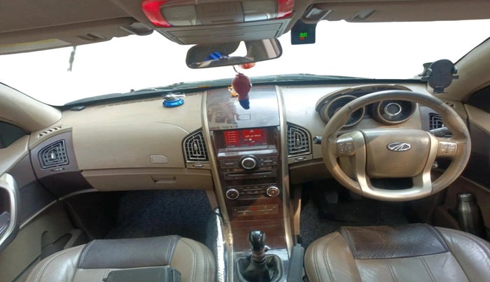 2014 Mahindra XUV500 W8, Diesel, Manual, 1,10,070 km, interior
