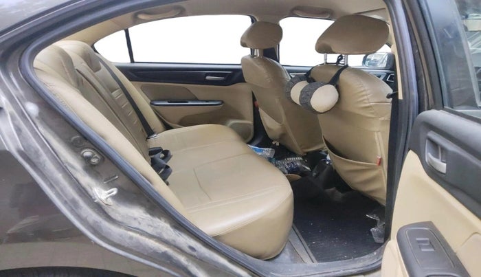 2022 Honda Amaze 1.2L I-VTEC VX, Petrol, Manual, 25,382 km, interior