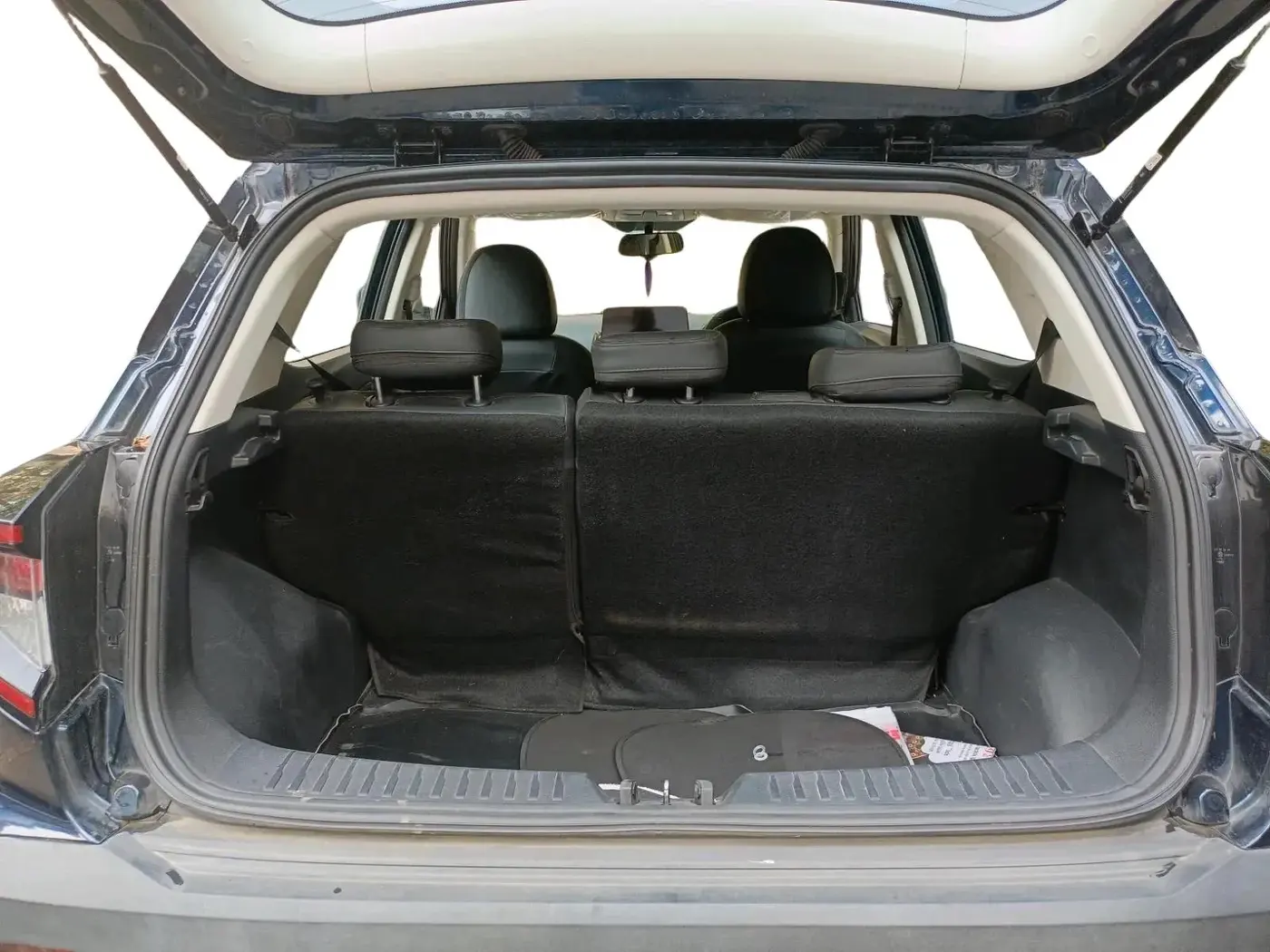 2024 Mahindra XUV 3XO AX5 1.5 Turbo Diesel, Diesel, Manual, 11,824 km, exterior