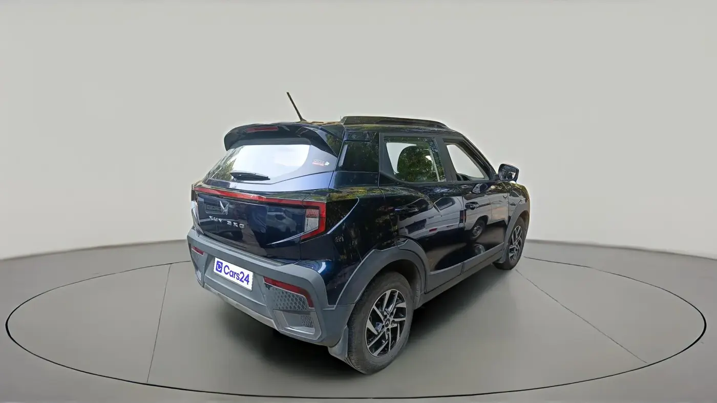 2024 Mahindra XUV 3XO AX5 1.5 Turbo Diesel, Diesel, Manual, 11,824 km, exterior