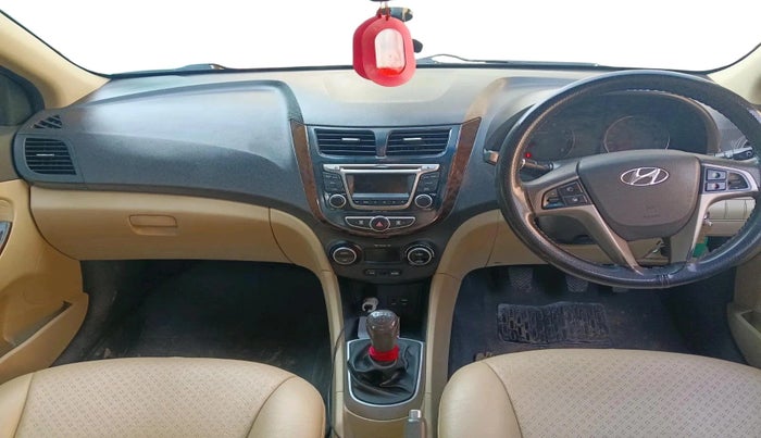 2016 Hyundai Verna FLUIDIC 4S 1.6 VTVT S, Petrol, Manual, 81,198 km, interior
