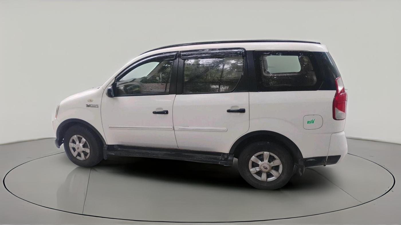 2012 Mahindra Xylo E4, Diesel, Manual, 53,438 km, exterior