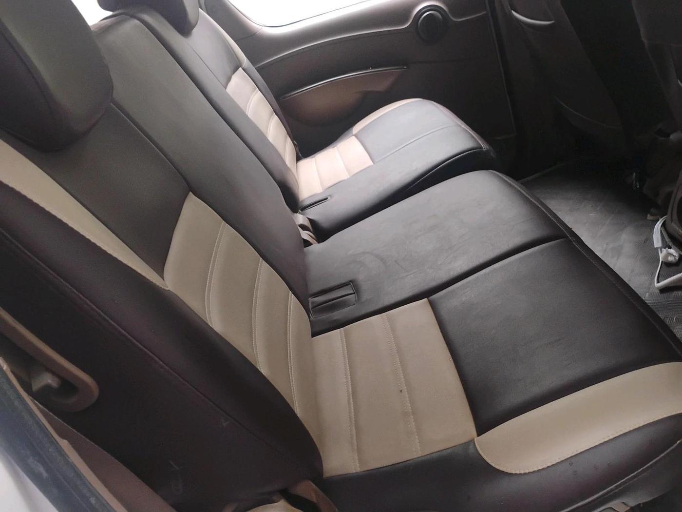 2012 Mahindra Xylo E4, Diesel, Manual, 53,438 km, interior