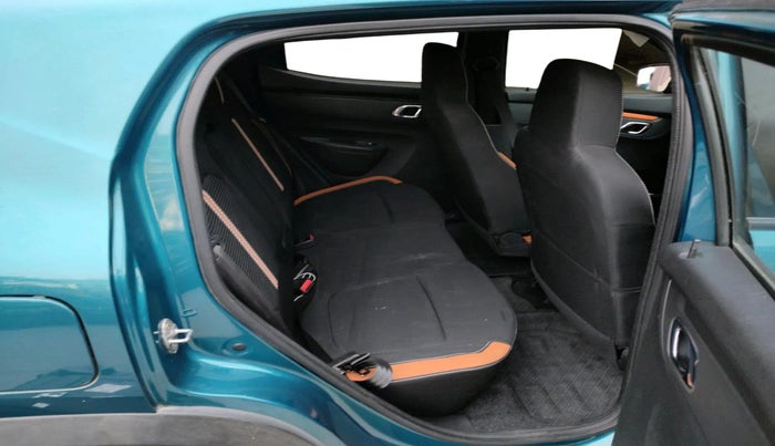 2021 Renault Kwid CLIMBER 1.0 AMT (O), Petrol, Automatic, 7,144 km, interior