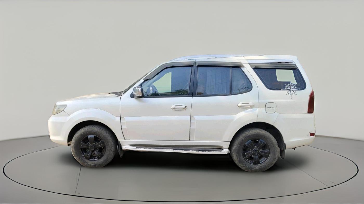 2013 Tata Safari Storme 2.2 VX 4X2, Diesel, Manual, 1,29,257 km, exterior