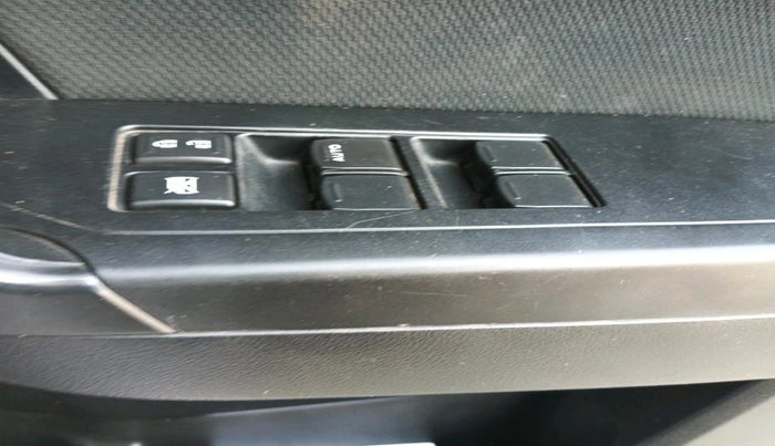 2020 Maruti Vitara Brezza ZXI PLUS AT SHVS, Petrol, Automatic, 47,489 km, interior