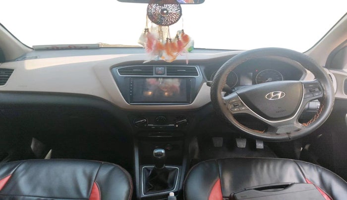 2019 Hyundai Elite i20 MAGNA PLUS 1.2, Petrol, Manual, 31,992 km, interior