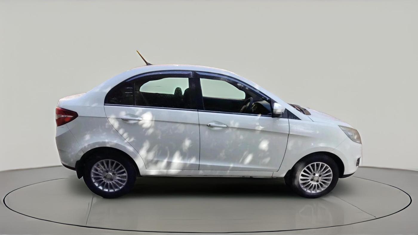 2015 Tata Zest XMS PETROL, Petrol, Manual, 82,068 km, exterior