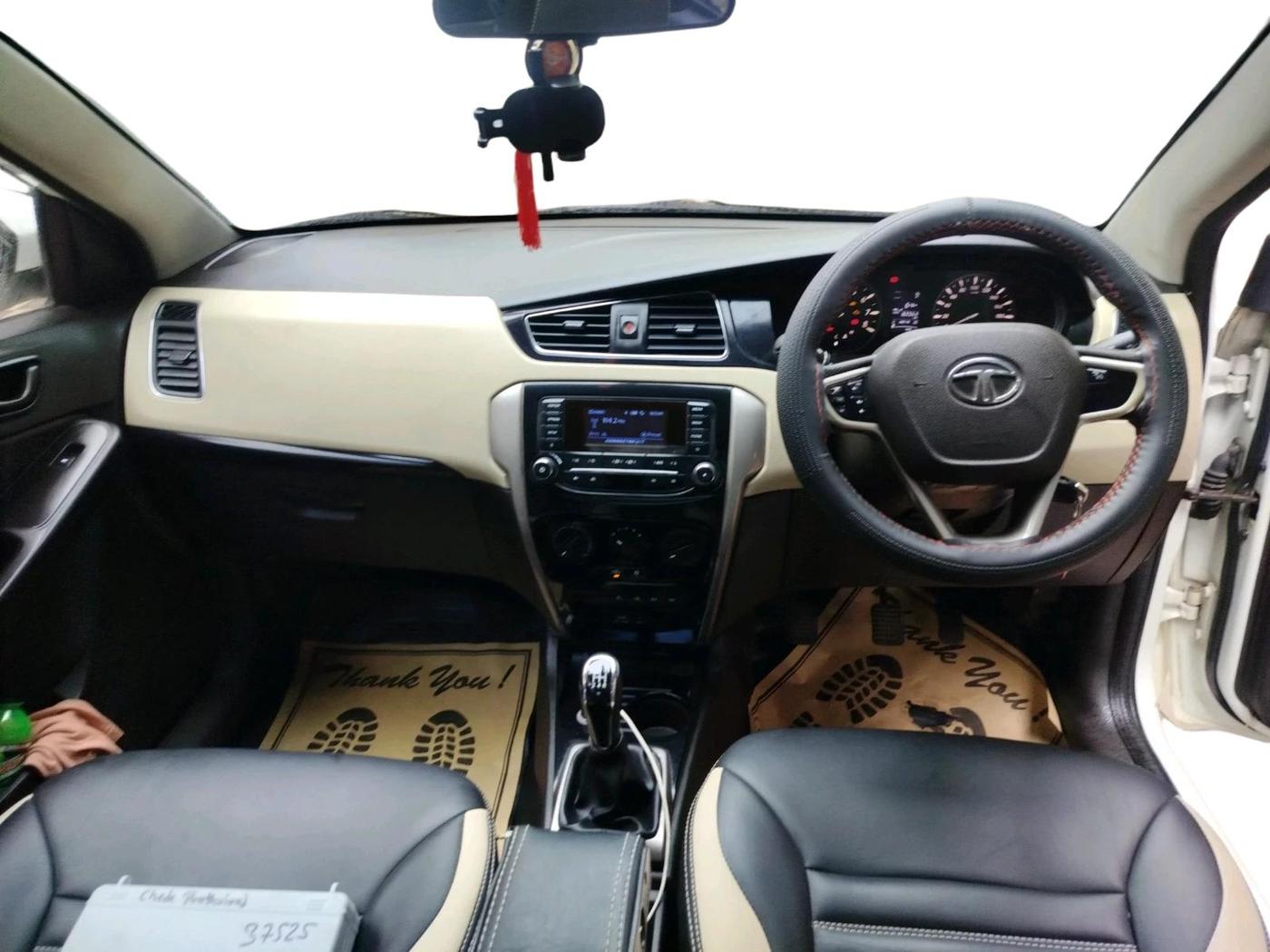 2015 Tata Zest XMS PETROL, Petrol, Manual, 82,068 km, interior
