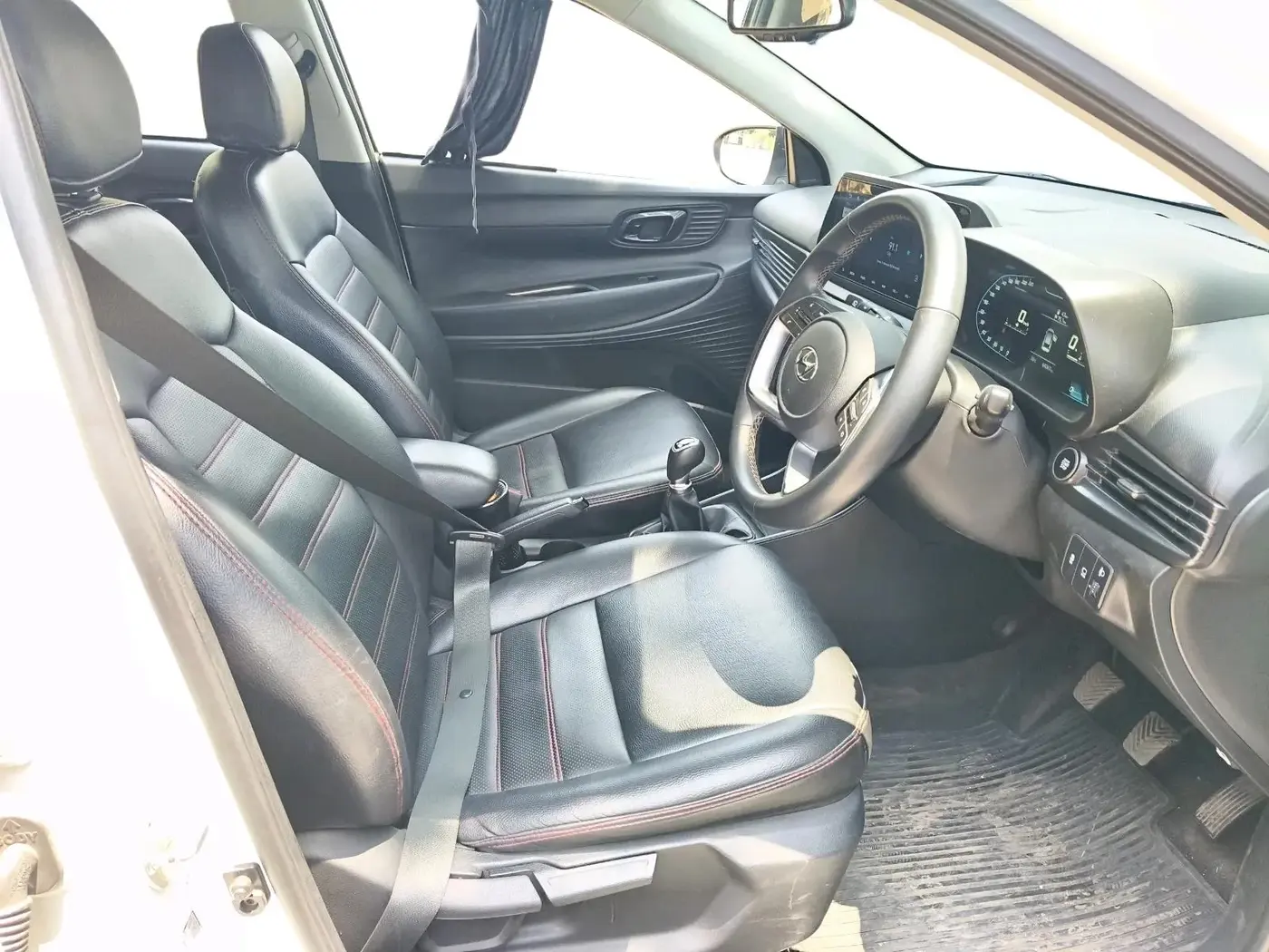 2021 Hyundai NEW I20 ASTA (O) 1.2 MT, Petrol, Manual, 64,067 km, interior