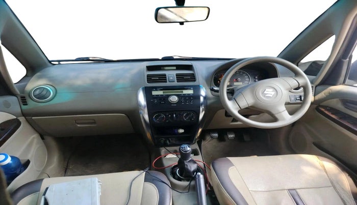 2011 Maruti SX4 VXI, CNG, Manual, 1,07,065 km, interior