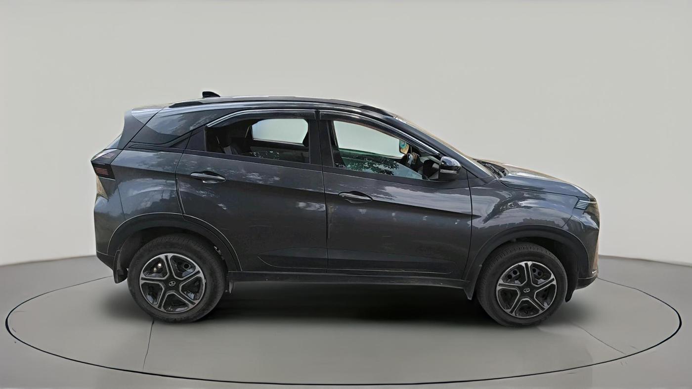 2025 Tata NEXON Pure Plus (S) 1.2 Petrol 6AMT, Petrol, Automatic, 4,955 km, exterior