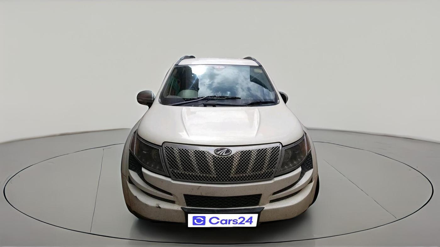 2012 Mahindra XUV500 W8, Diesel, Manual, 1,04,732 km, exterior