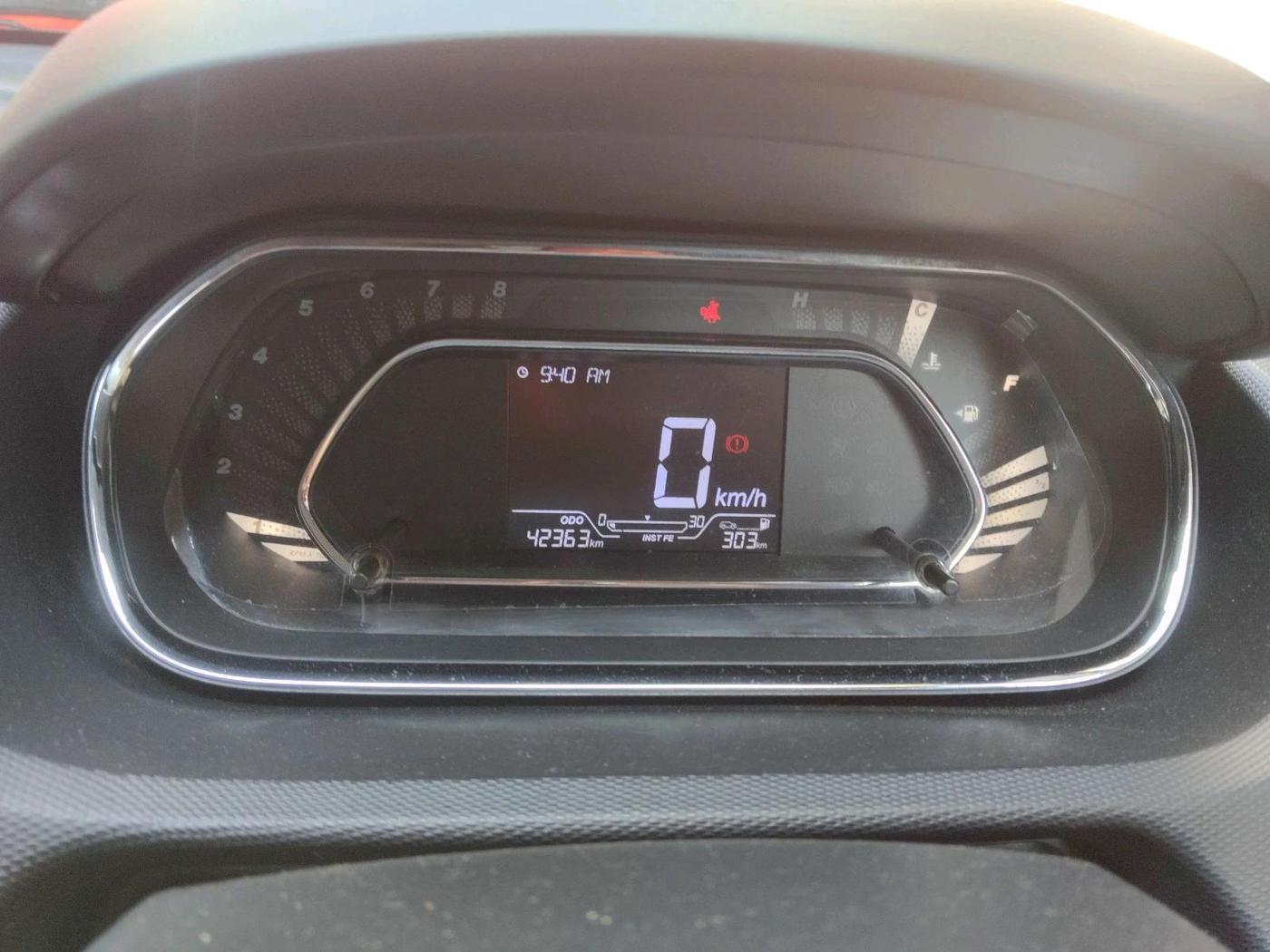 2020 Tata Tiago XZ PETROL, Petrol, Manual, 42,363 km, interior