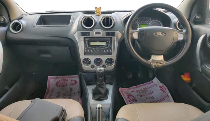 2011 Ford Fiesta Classic CLXI 1.4 DIESEL, Diesel, Manual, 2,28,400 km, interior