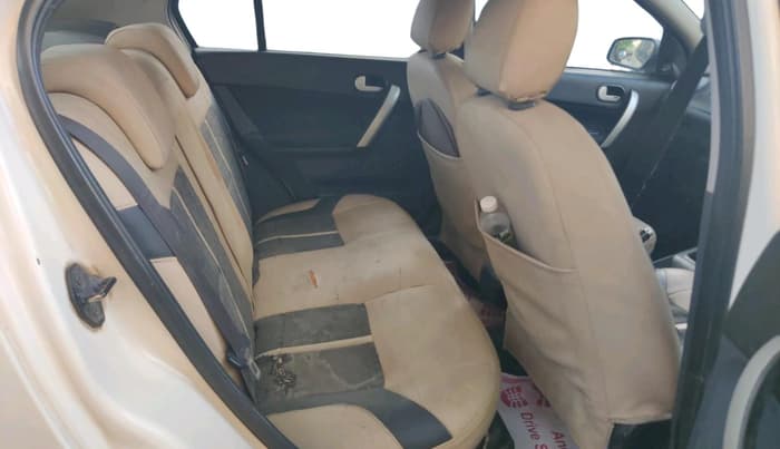 2011 Ford Fiesta Classic CLXI 1.4 DIESEL, Diesel, Manual, 2,28,400 km, interior