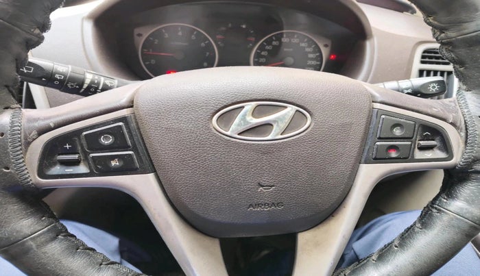 2011 Hyundai i20 ASTA 1.2, Petrol, Manual, 1,06,113 km, interior