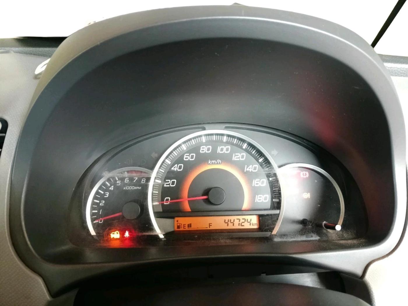 2011 Maruti Wagon R 1.0 VXI, Petrol, Manual, 44,724 km, interior