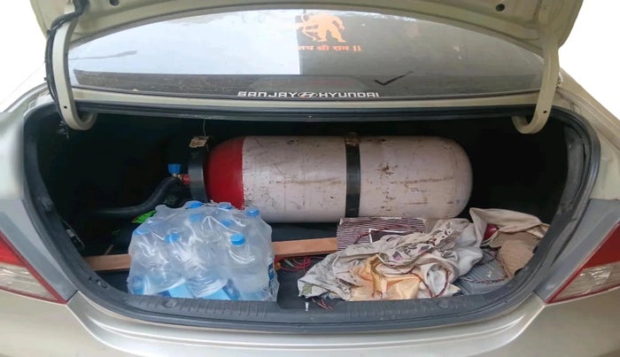 2011 Hyundai Verna FLUIDIC 1.6 VTVT EX, CNG, Manual, 93,485 km, exterior