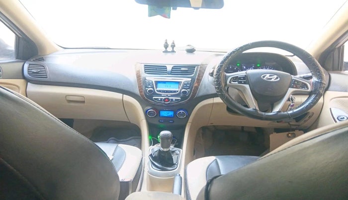 2011 Hyundai Verna FLUIDIC 1.6 VTVT EX, CNG, Manual, 93,485 km, interior