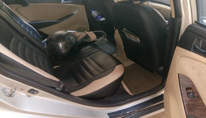 2011 Hyundai Verna FLUIDIC 1.6 VTVT EX, CNG, Manual, 93,485 km, interior