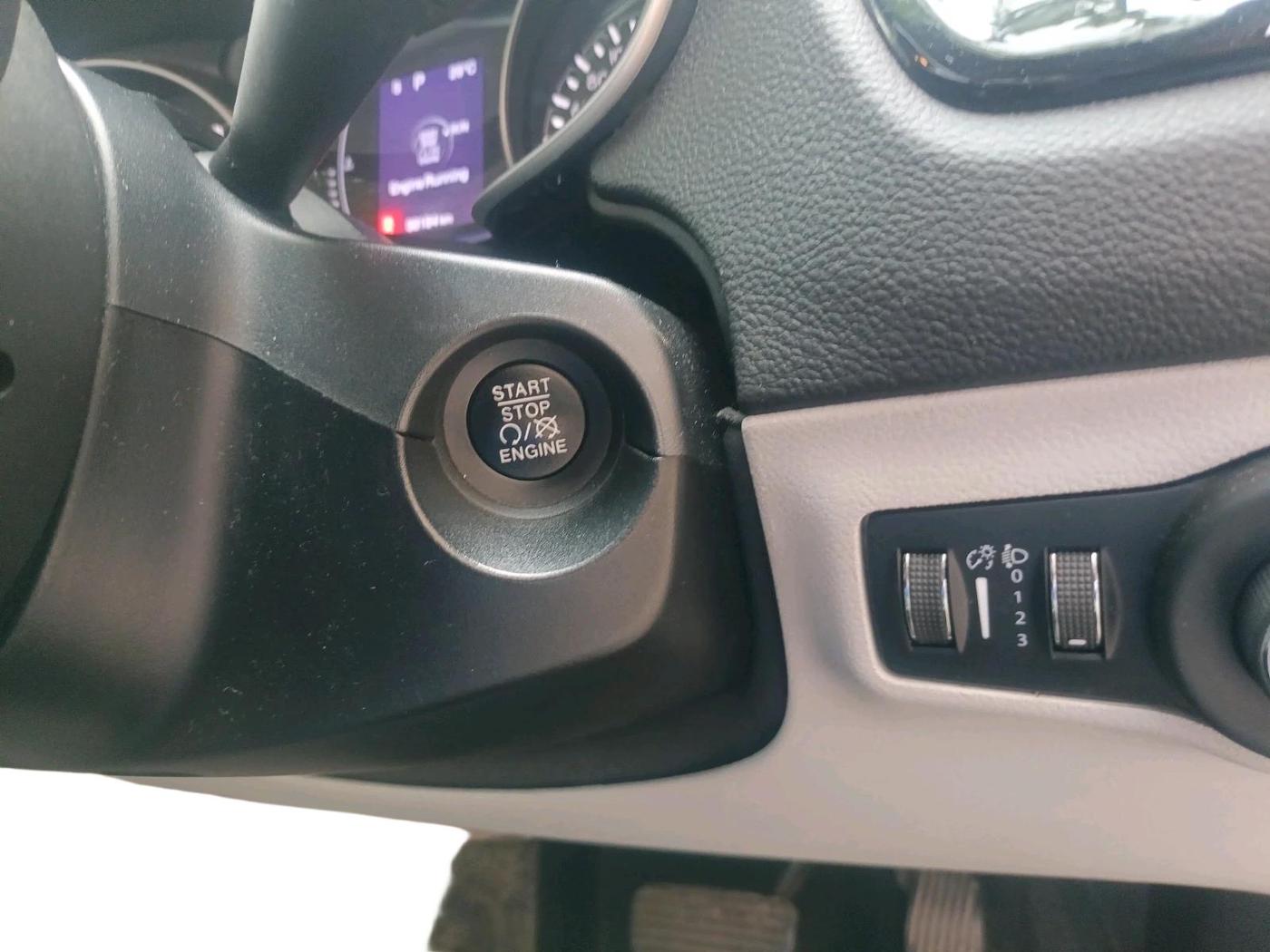 2020 Jeep Compass LIMITED PLUS PETROL AT, Petrol, Automatic, 88,183 km, interior
