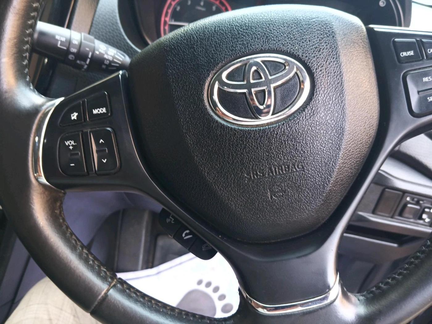 2022 Toyota URBAN CRUISER PREMIUM GRADE MT, Petrol, Manual, 64,881 km, interior