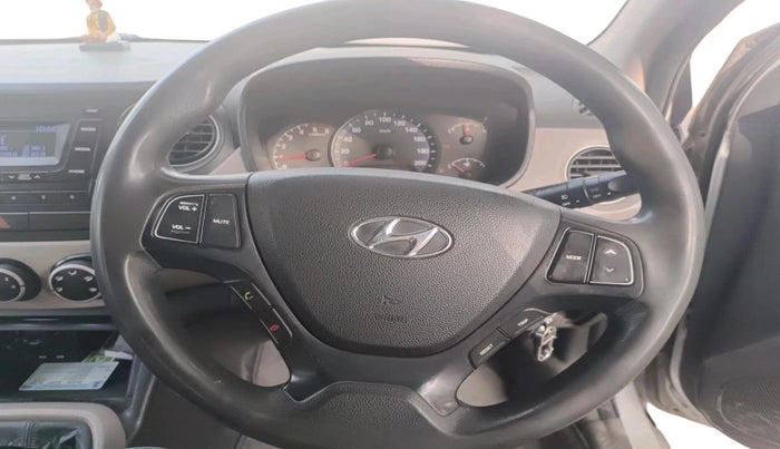 2017 Hyundai Xcent S 1.2 CRDI, Diesel, Manual, 85,376 km, interior