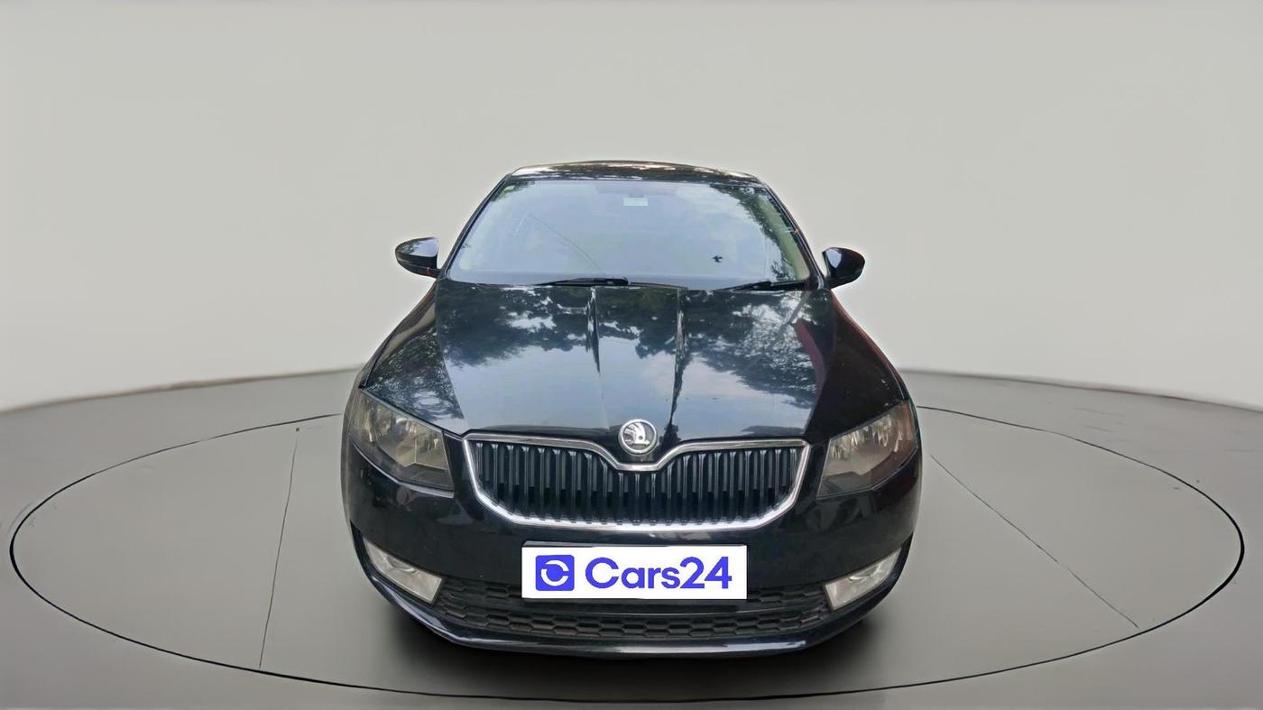 2013 Skoda Octavia AMBITION 2.0 TDI, Diesel, Manual, 92,417 km, exterior