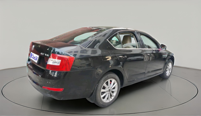 2013 Skoda Octavia AMBITION 2.0 TDI, Diesel, Manual, 92,417 km, exterior