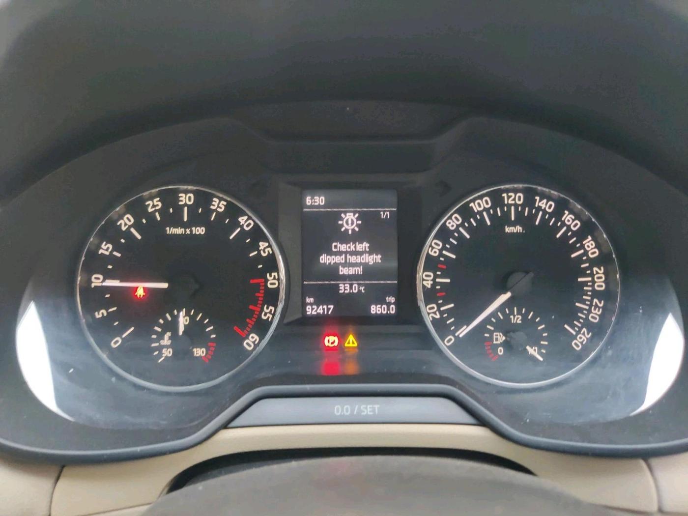 2013 Skoda Octavia AMBITION 2.0 TDI, Diesel, Manual, 92,417 km, interior
