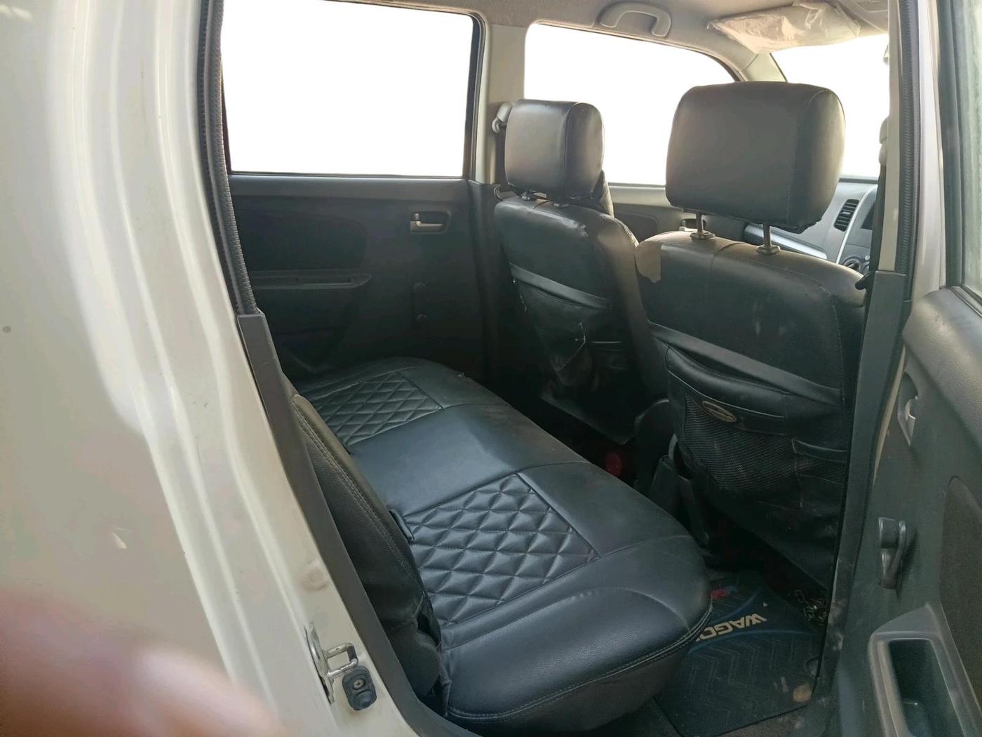2012 Maruti Wagon R 1.0 LXI CNG, CNG, Manual, 1,48,213 km, interior