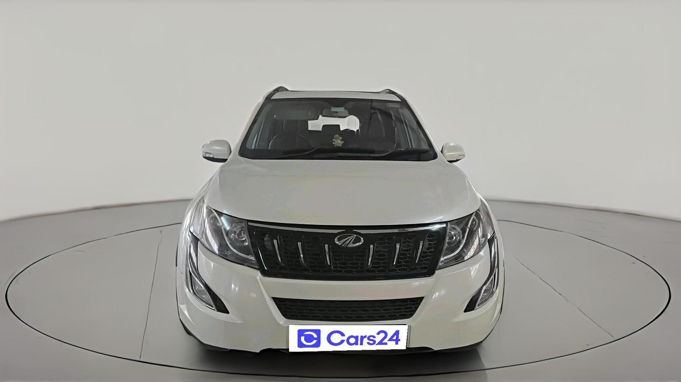 2017 Mahindra XUV500 W10, Diesel, Manual, 1,10,539 km, exterior