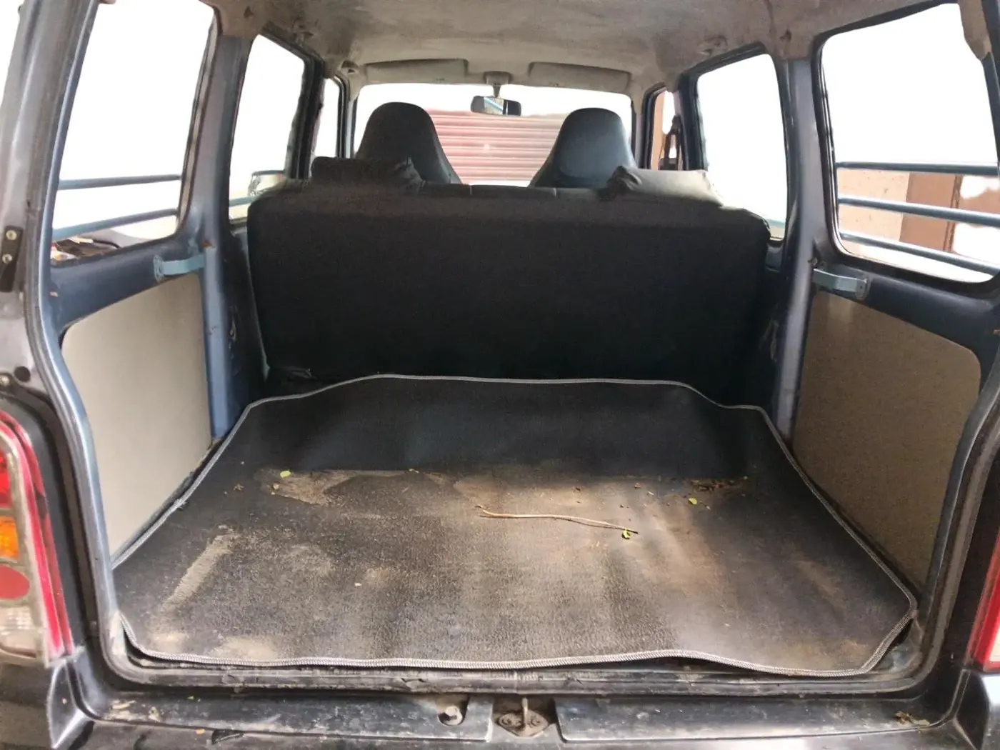 2018 Maruti Eeco 5 STR WITH A/C+HTR CNG, CNG, Manual, 1,01,478 km, exterior