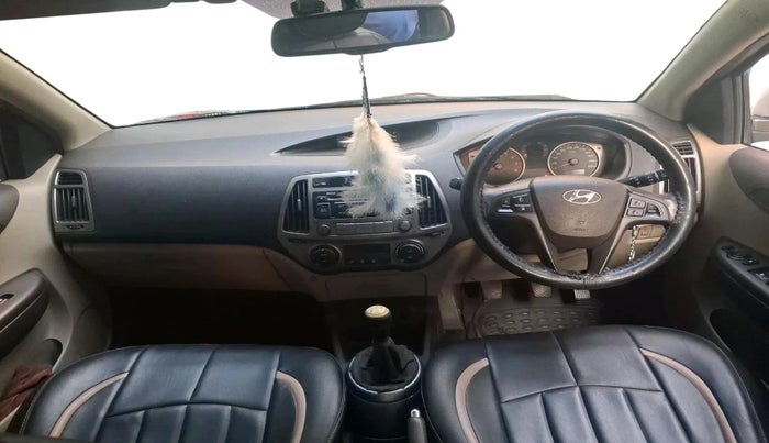 2013 Hyundai i20 SPORTZ 1.2, Petrol, Manual, 88,931 km, interior