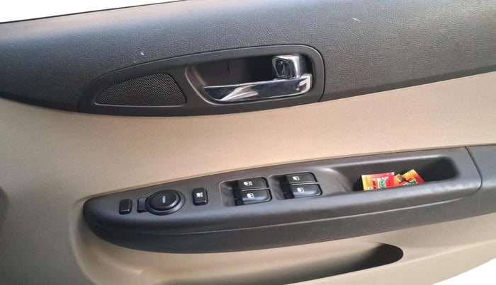 2013 Hyundai i20 SPORTZ 1.2, Petrol, Manual, 88,931 km, interior