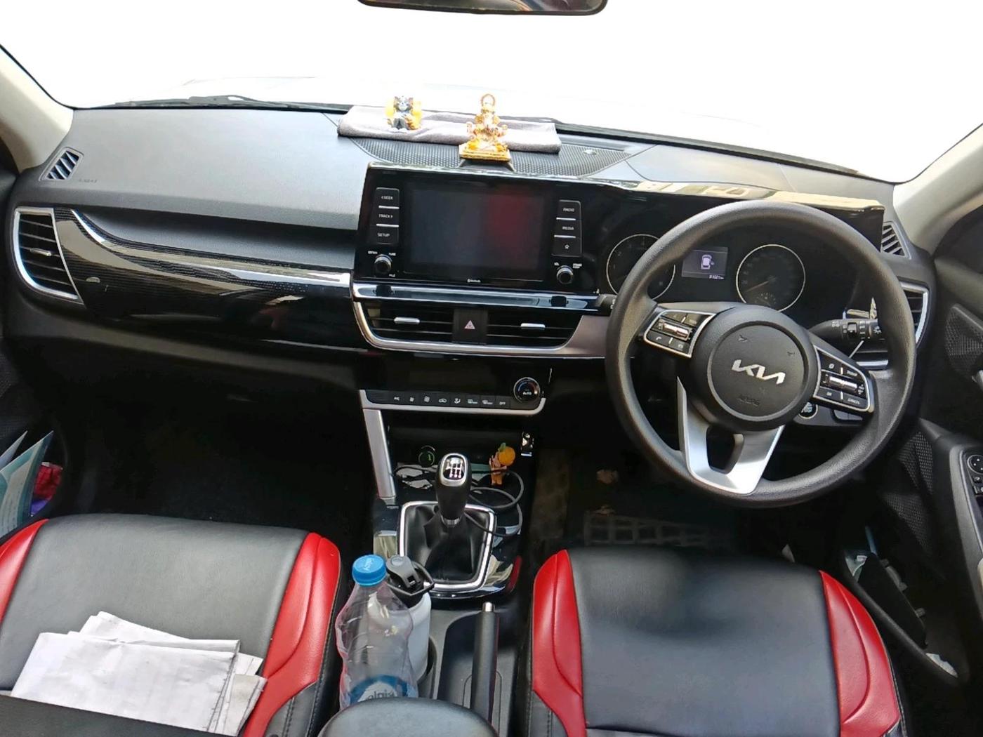 2021 KIA SELTOS HTK PLUS 1.5 IMT, Petrol, Manual, 33,000 km, interior