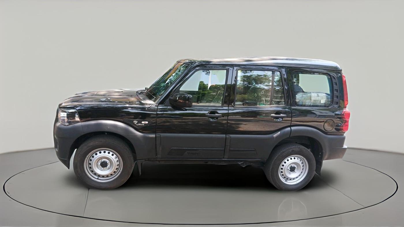 2026 Mahindra SCORPIO CLASSIC S 7STR, Diesel, Manual, 412 km, exterior