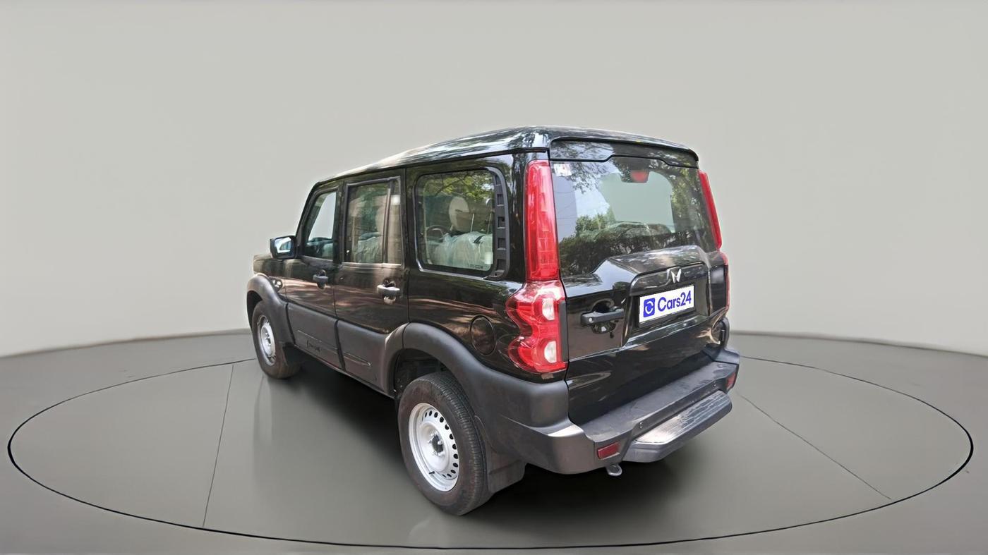 2026 Mahindra SCORPIO CLASSIC S 7STR, Diesel, Manual, 412 km, exterior