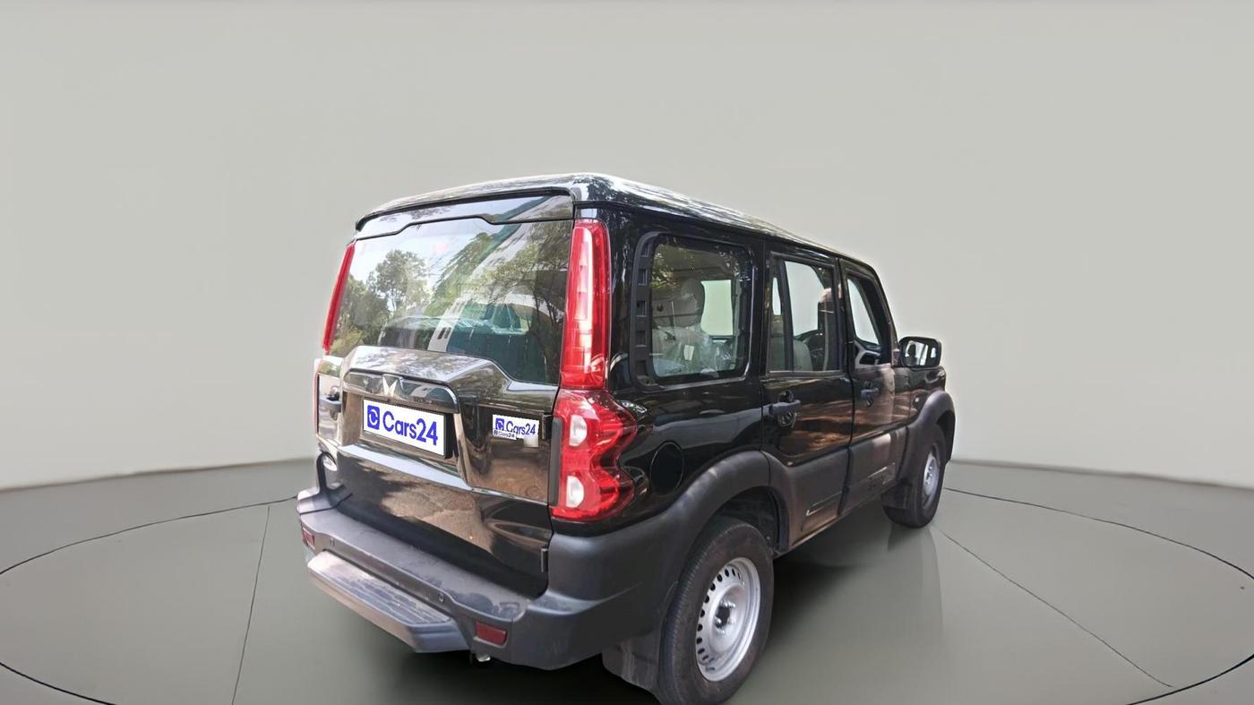 2026 Mahindra SCORPIO CLASSIC S 7STR, Diesel, Manual, 412 km, exterior