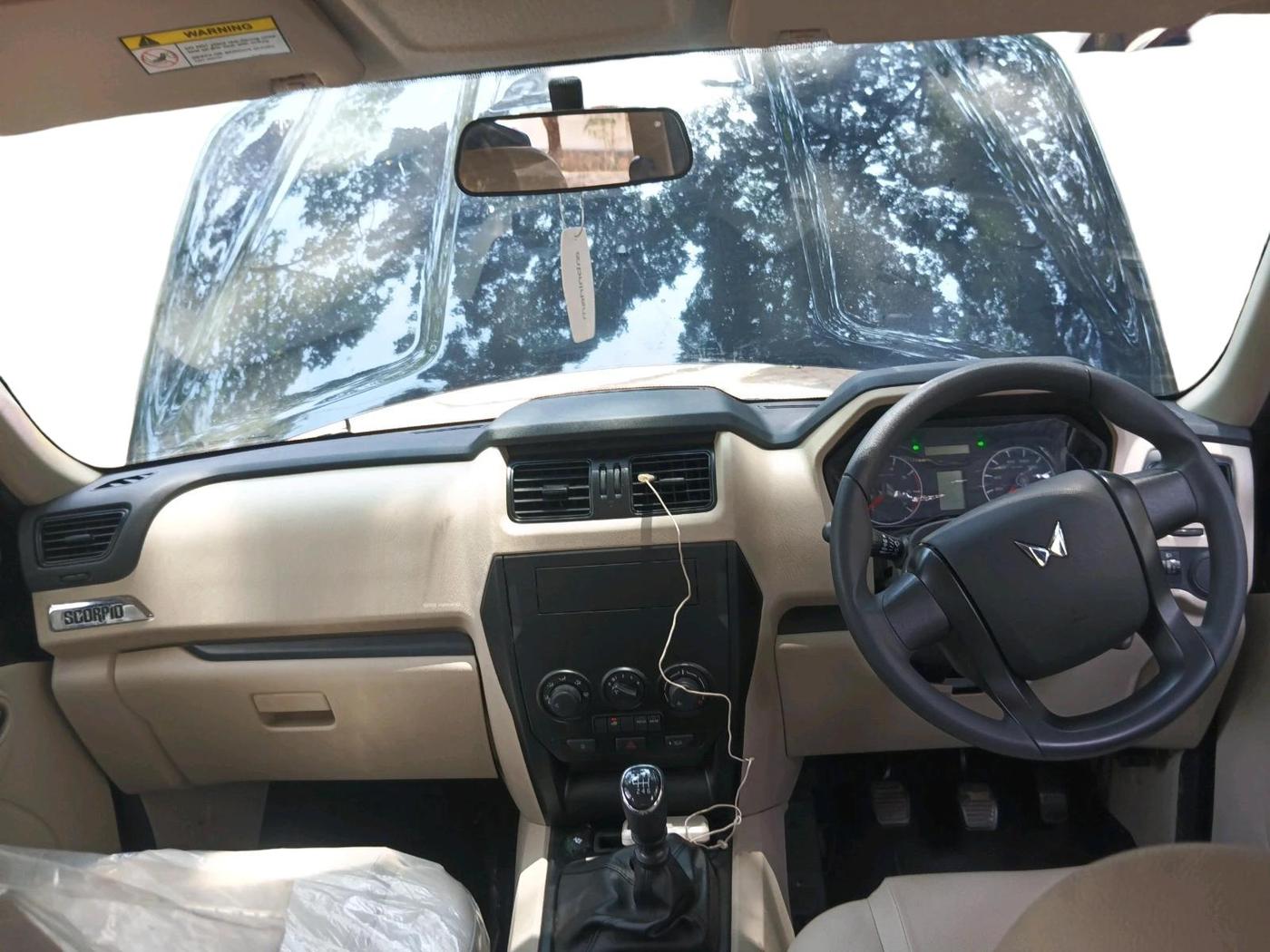 2026 Mahindra SCORPIO CLASSIC S 7STR, Diesel, Manual, 412 km, interior