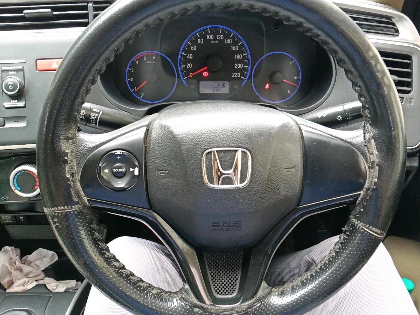 2014 Honda City 1.5L I-DTEC S, Diesel, Manual, 1,25,919 km, interior