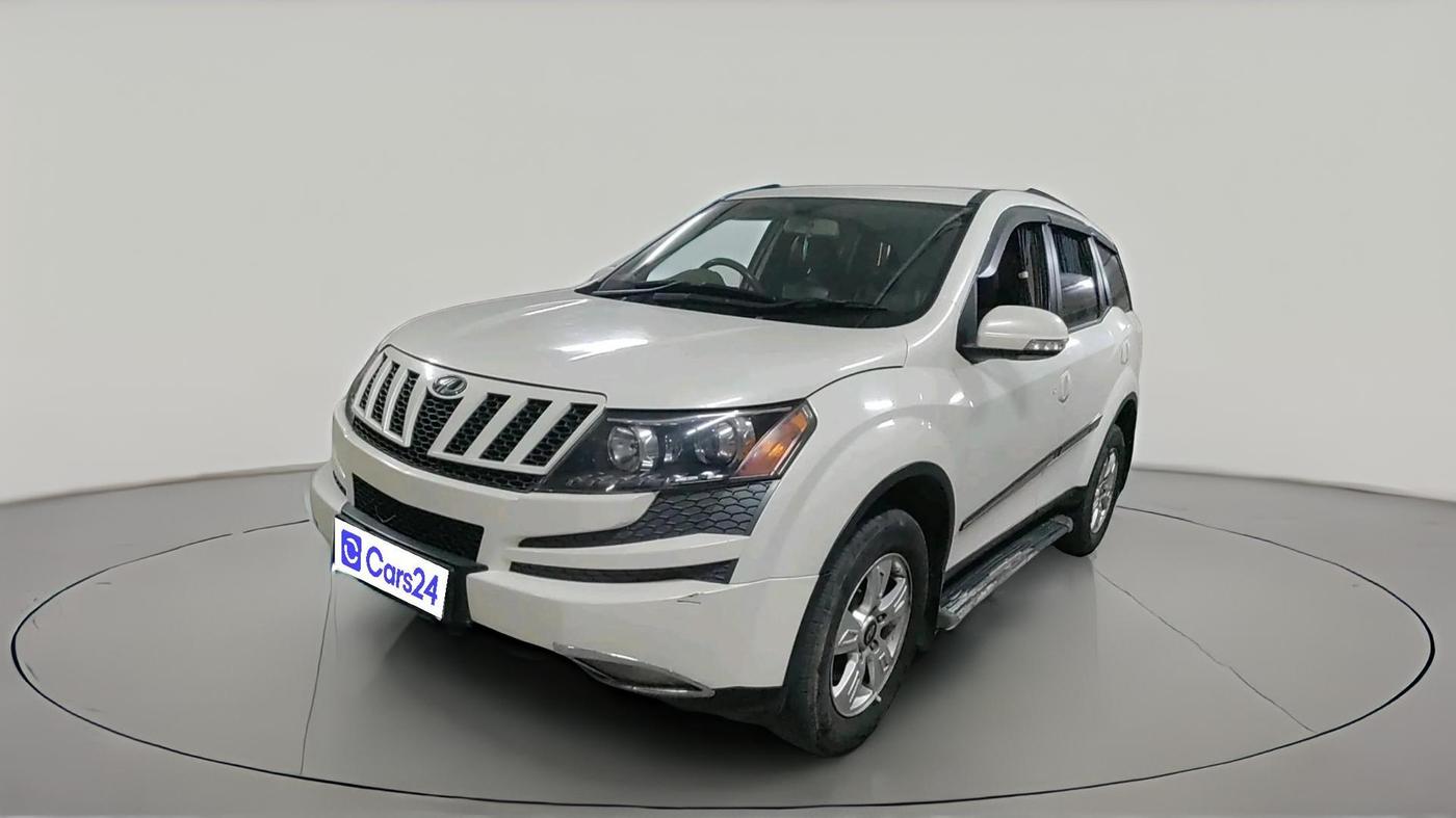 2012 Mahindra XUV500 W8, Diesel, Manual, 1,20,794 km, exterior