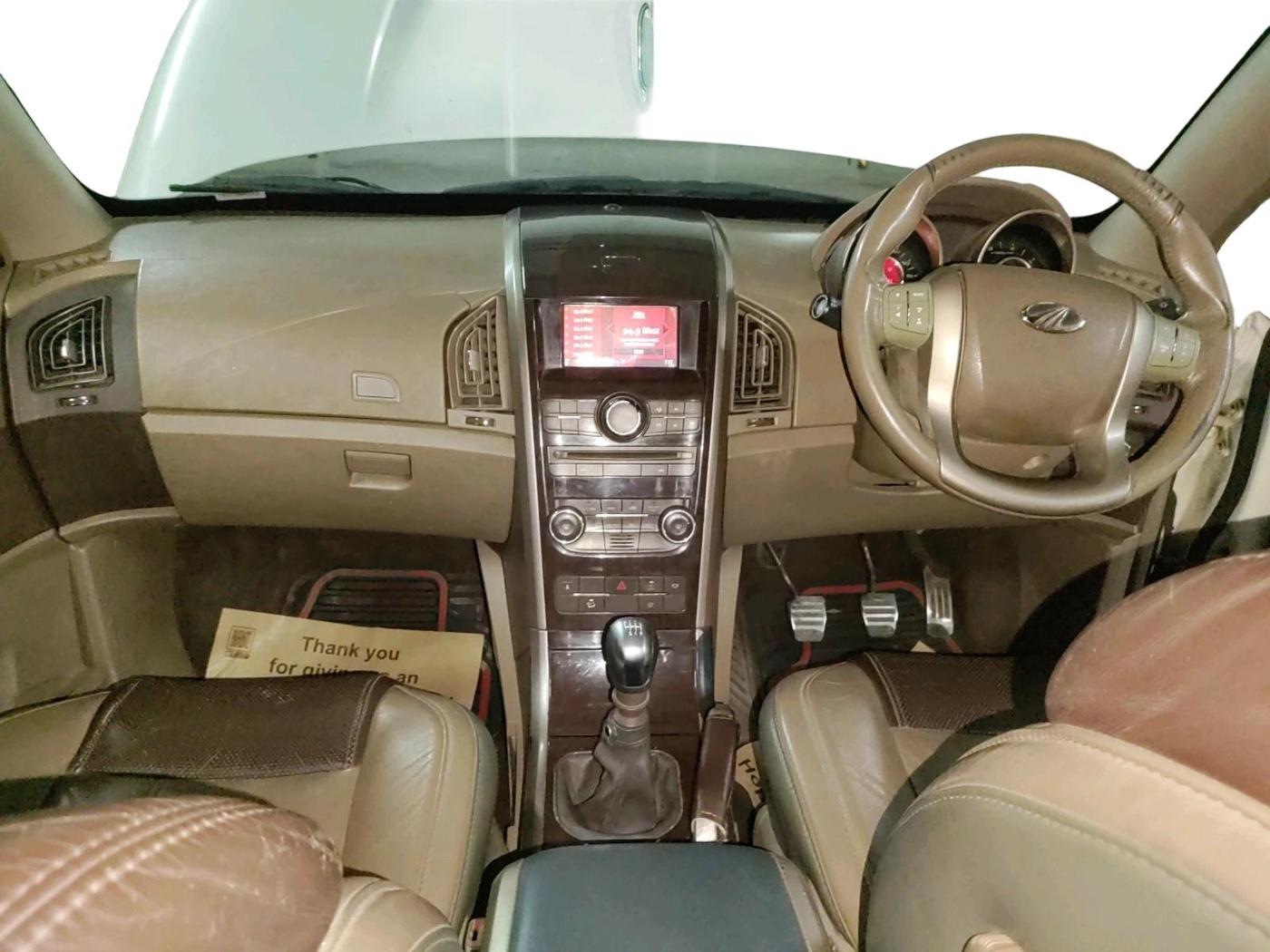 2012 Mahindra XUV500 W8, Diesel, Manual, 1,20,794 km, interior