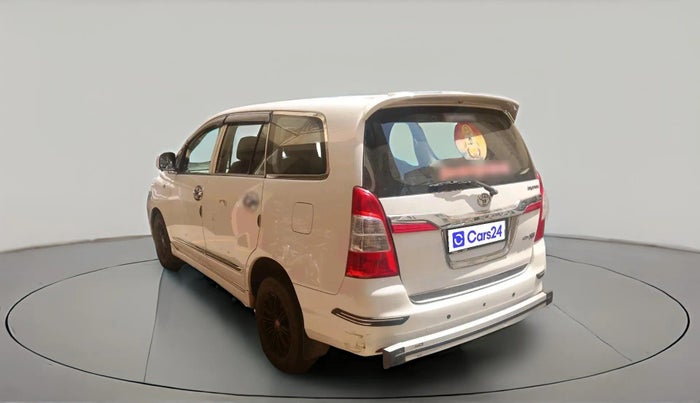 2016 Toyota Innova 2.5 GX 7 STR, Diesel, Manual, 1,36,340 km, exterior