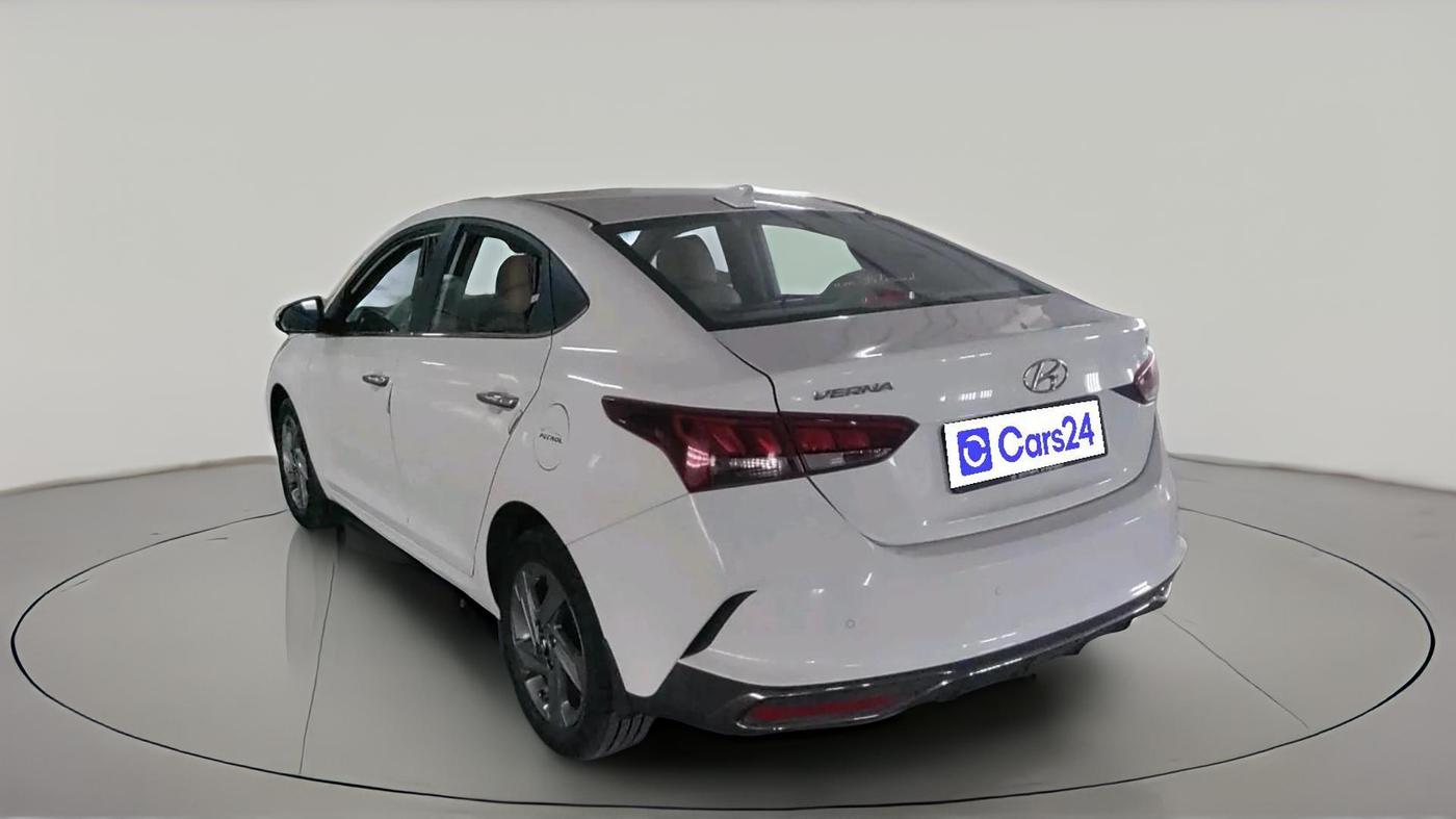 2022 Hyundai Verna SX 1.5 VTVT, Petrol, Manual, 45,670 km, exterior