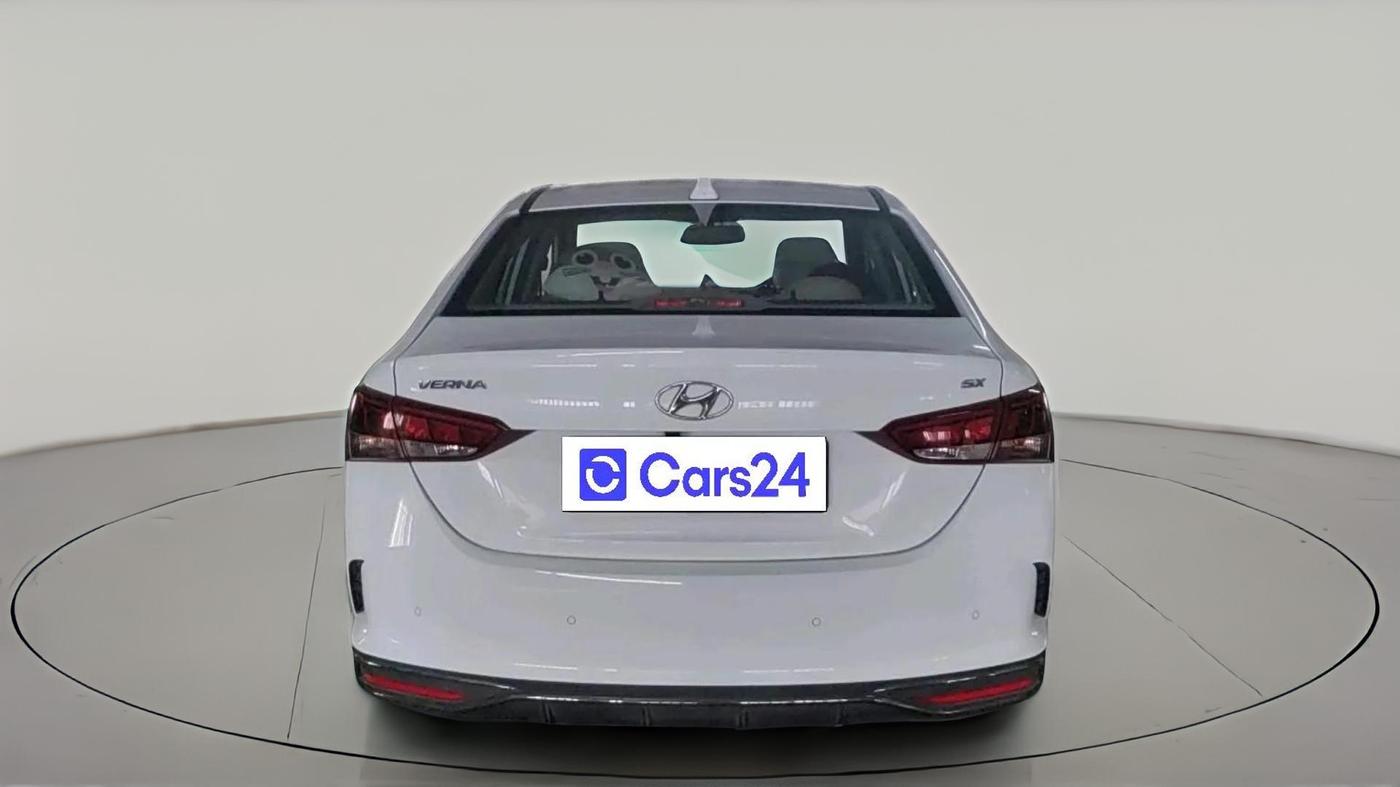2022 Hyundai Verna SX 1.5 VTVT, Petrol, Manual, 45,670 km, exterior