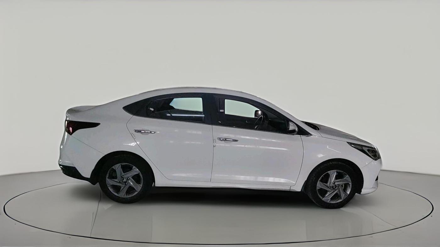 2022 Hyundai Verna SX 1.5 VTVT, Petrol, Manual, 45,670 km, exterior